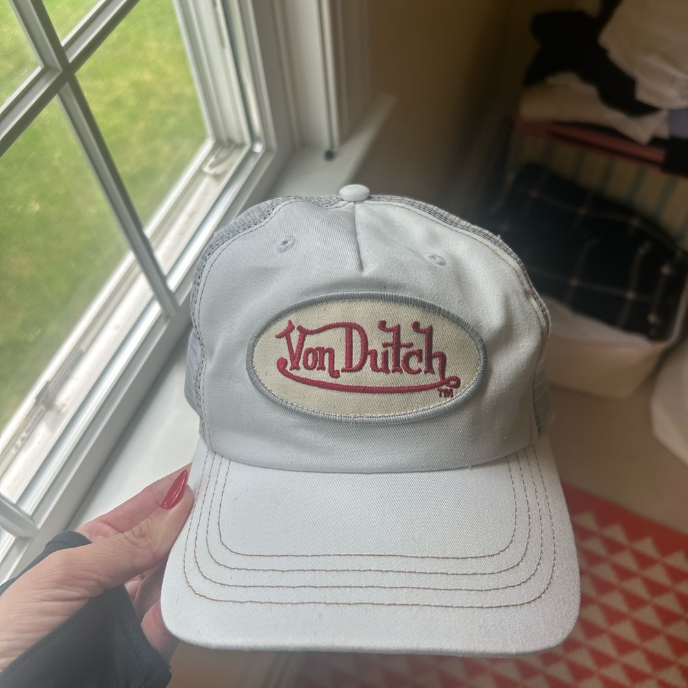 Von Dutch White Hat with Red Logo Patch